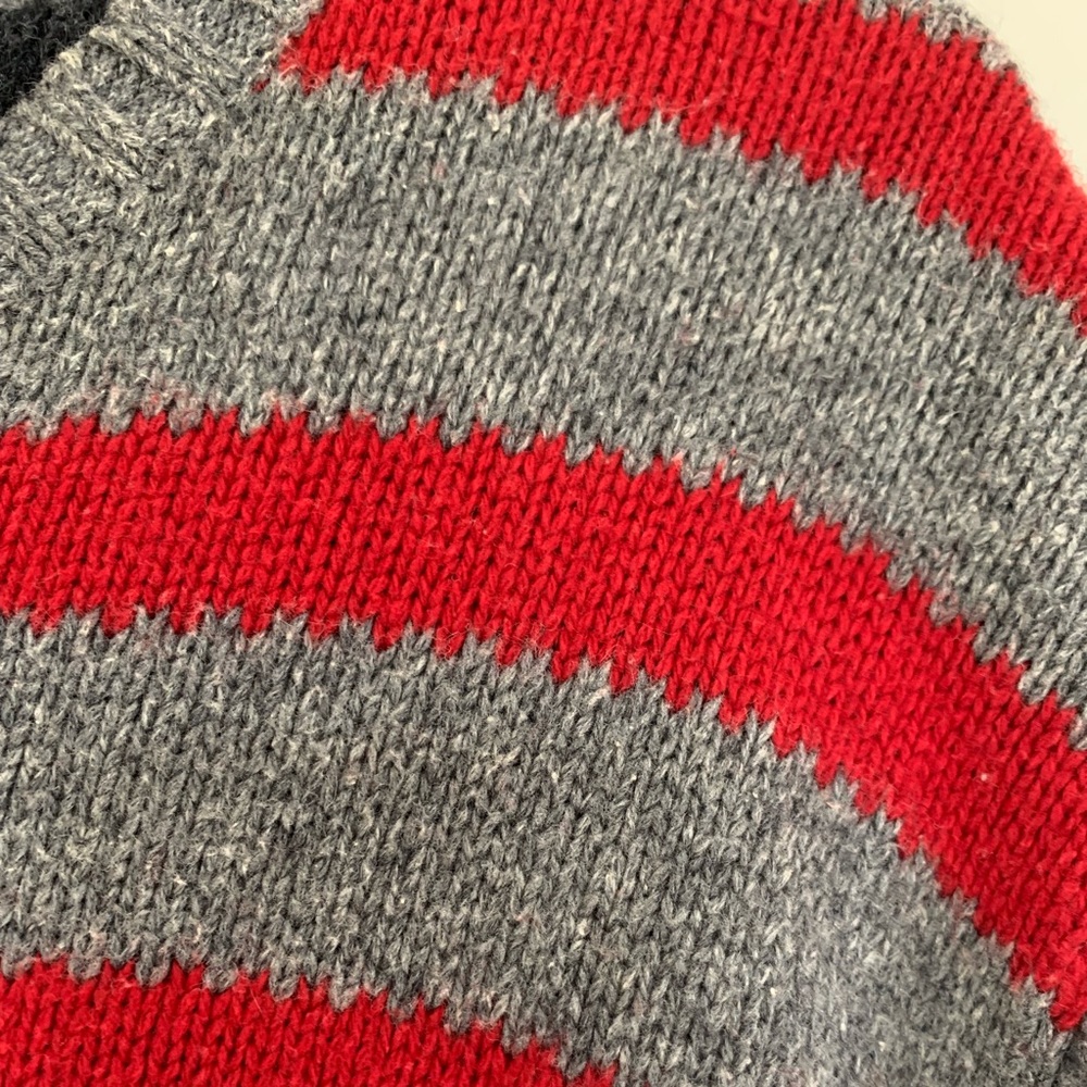 Men’s Gap Sweater - Picture 7 of 8